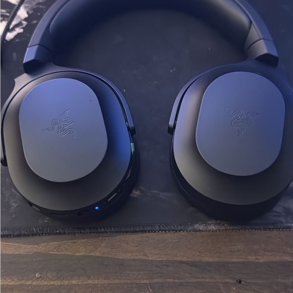 Razer Barracuda X bluetooth headphones